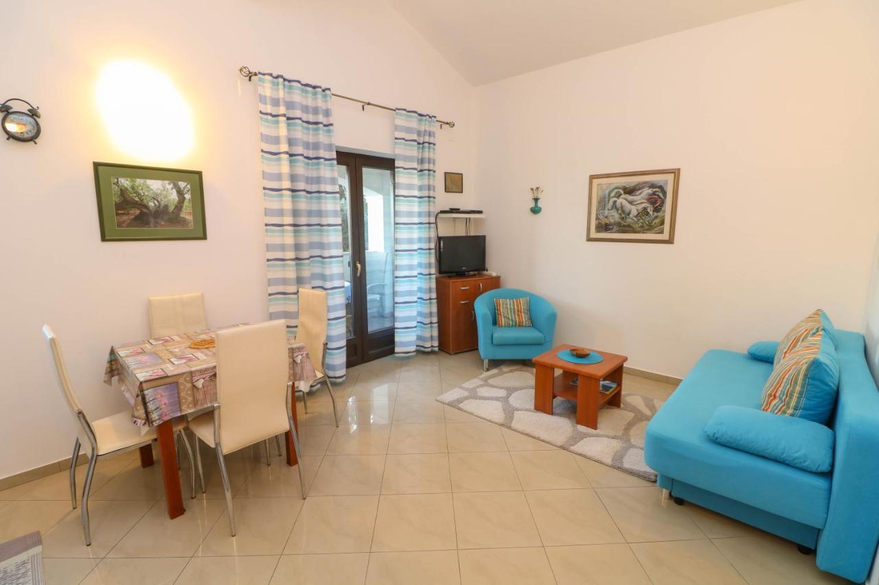 Apartment Blue And With Balcony