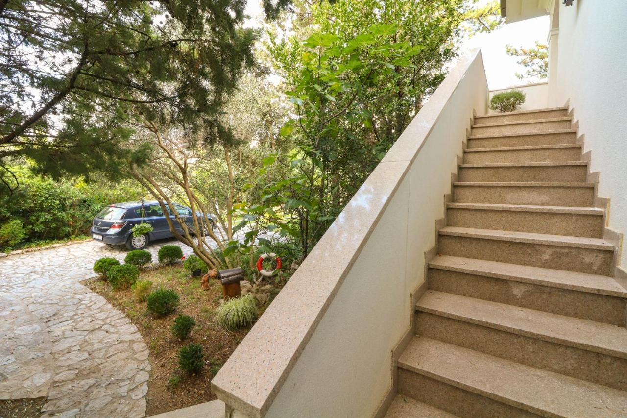 Apartment Blue And With Balcony Baska (Krk)